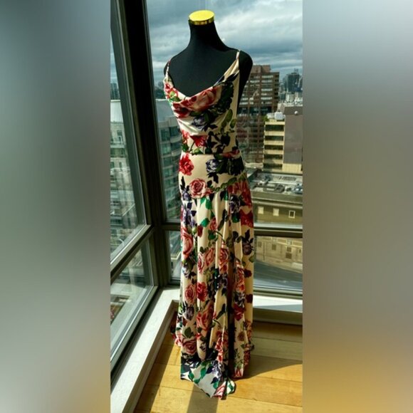 🆕 BRONX & BANCO 🧿 NWOT Leo Floral Print Maxi Gown - Size XS / US 2 - Picture 2 of 16